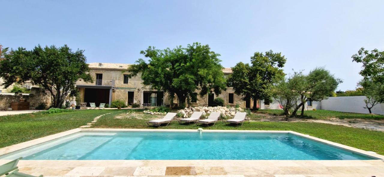 Appartement Dans Un Mas Provencal Renove Saint-Hilaire-dʼOzilhan Eksteriør bilde