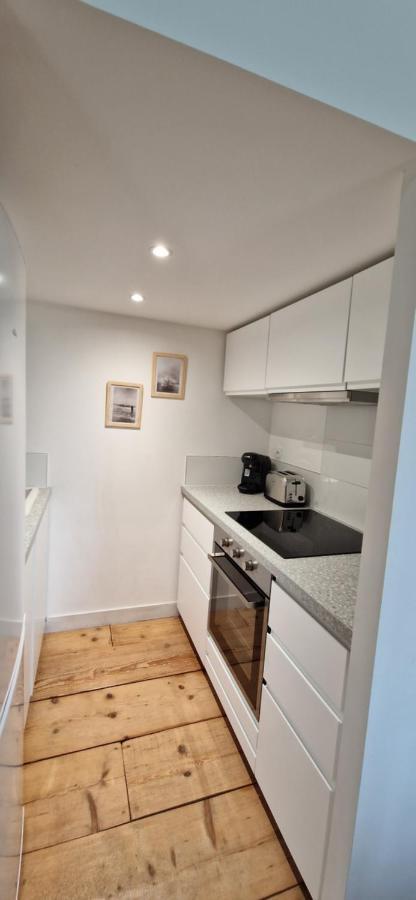 Appartement Dans Un Mas Provencal Renove Saint-Hilaire-dʼOzilhan Eksteriør bilde