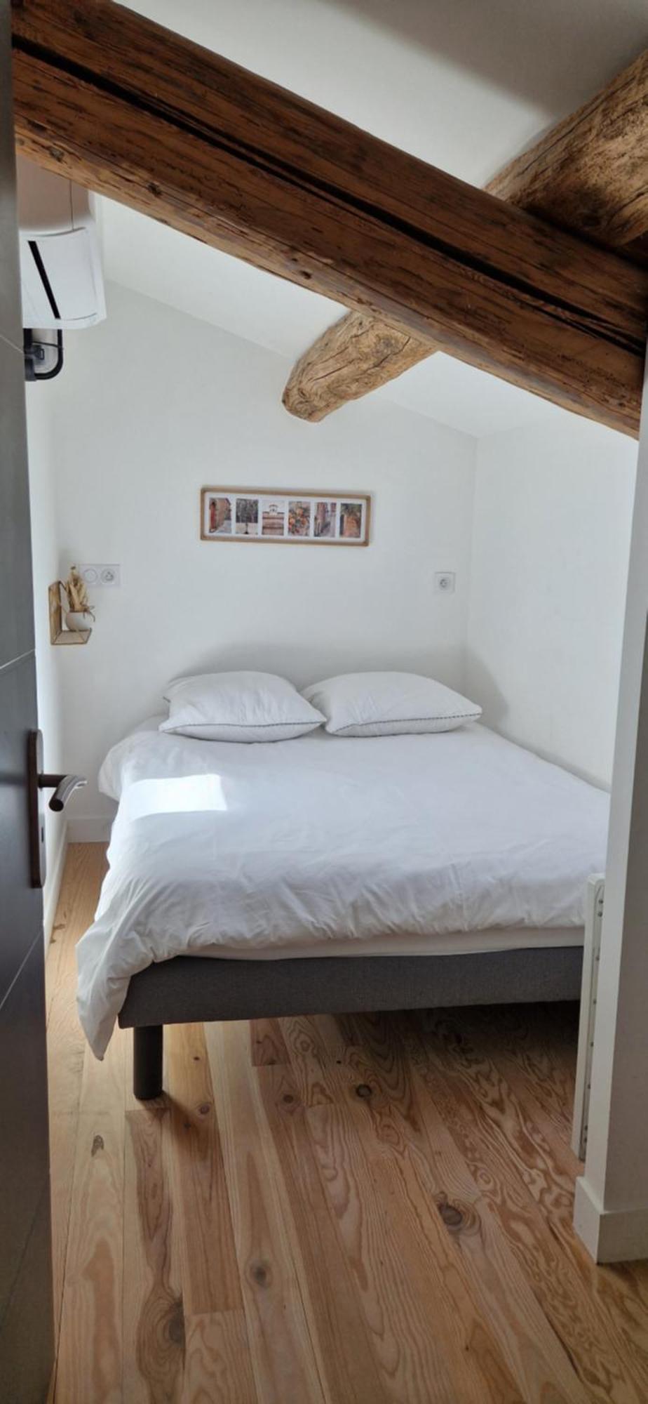 Appartement Dans Un Mas Provencal Renove Saint-Hilaire-dʼOzilhan Eksteriør bilde