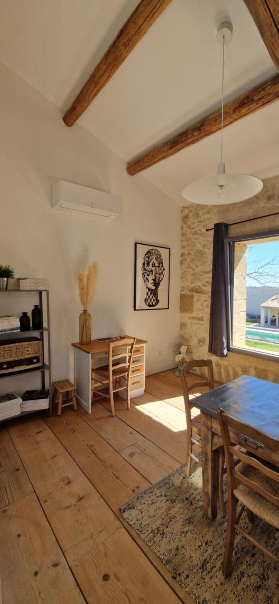 Appartement Dans Un Mas Provencal Renove Saint-Hilaire-dʼOzilhan Eksteriør bilde